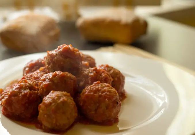 Authentic Italian Meatballs Cooking Best Italian Food Grandmas Meatballs