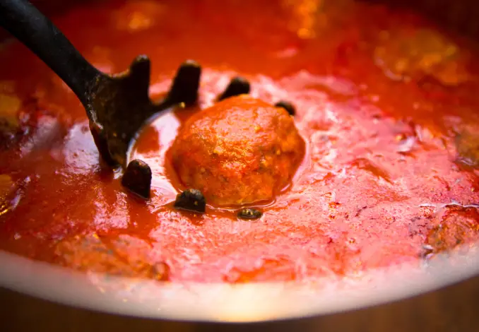 Cooking Italian Meatballs Tomato Sauce