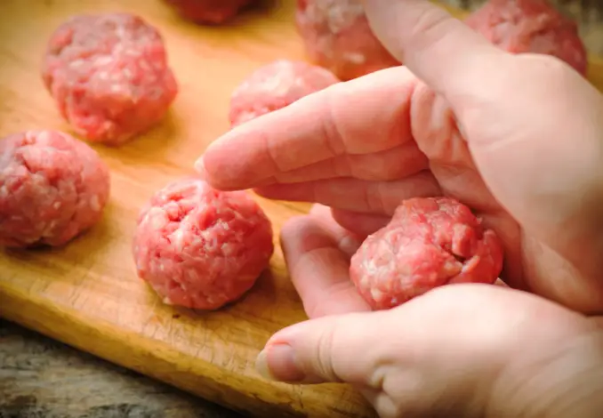 Making Best Authentic Italian Meatballs