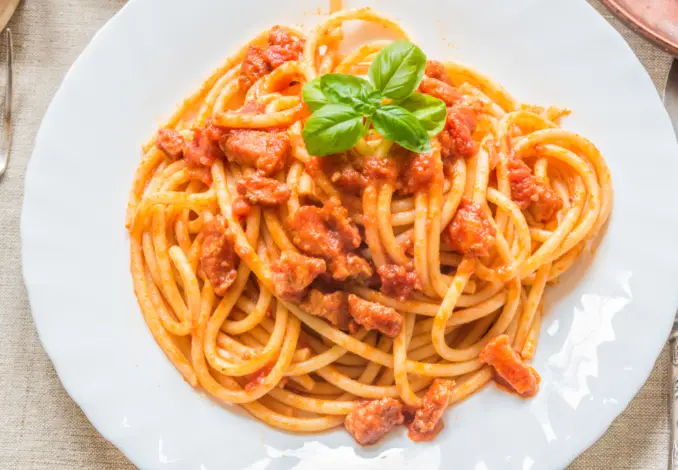 Spaghetti allAmatriciana