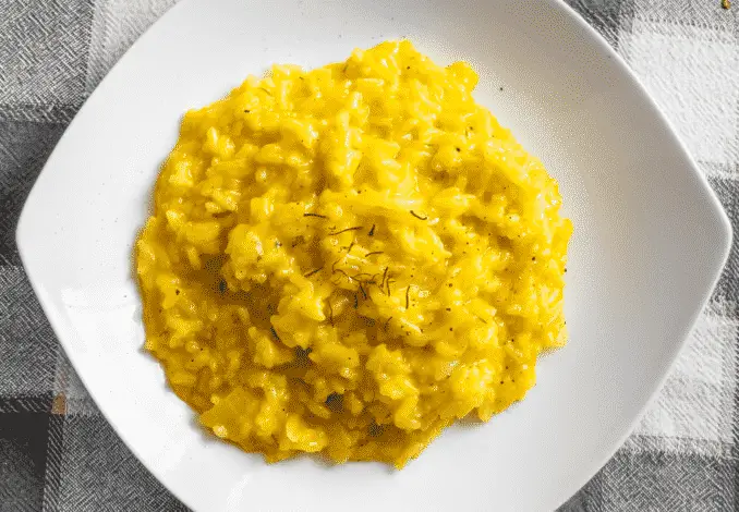 Milanese Risotto (alla Milanese) - Authentic Italian Recipes