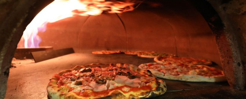 Best 5 Pizzerias in Naples