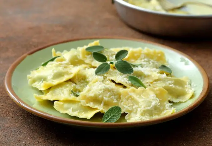 Ricotta and Spinach Raviol Recipei