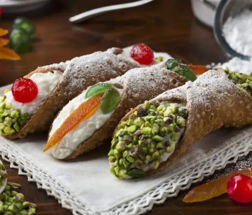 Sicilian Cannoli