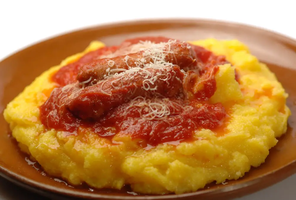 Polenta with Sausage Sauce Ragù PizzaCappuccino