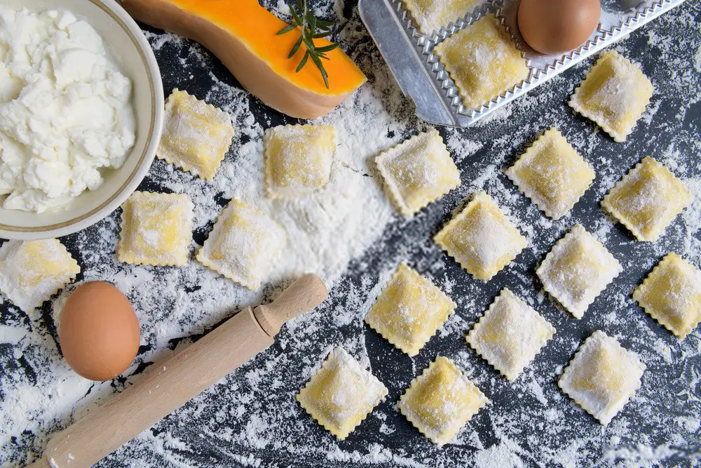 How To Make Pumpkin and Ricotta Ravioli