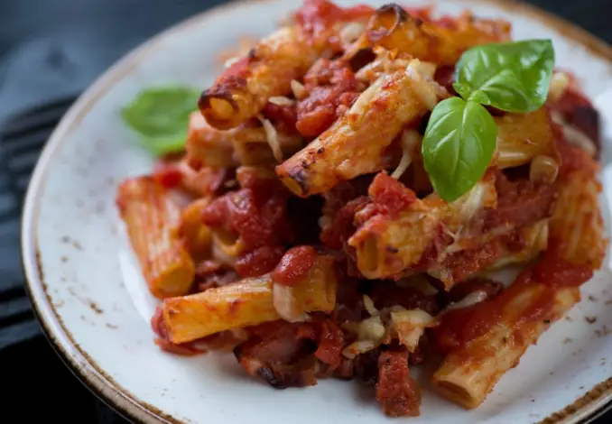 Baked Pasta With Eggplants