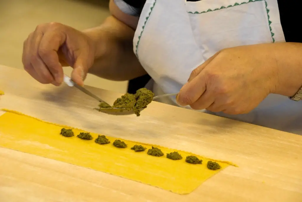 Preparation of a typical Langhe pasta: Agnolotti
